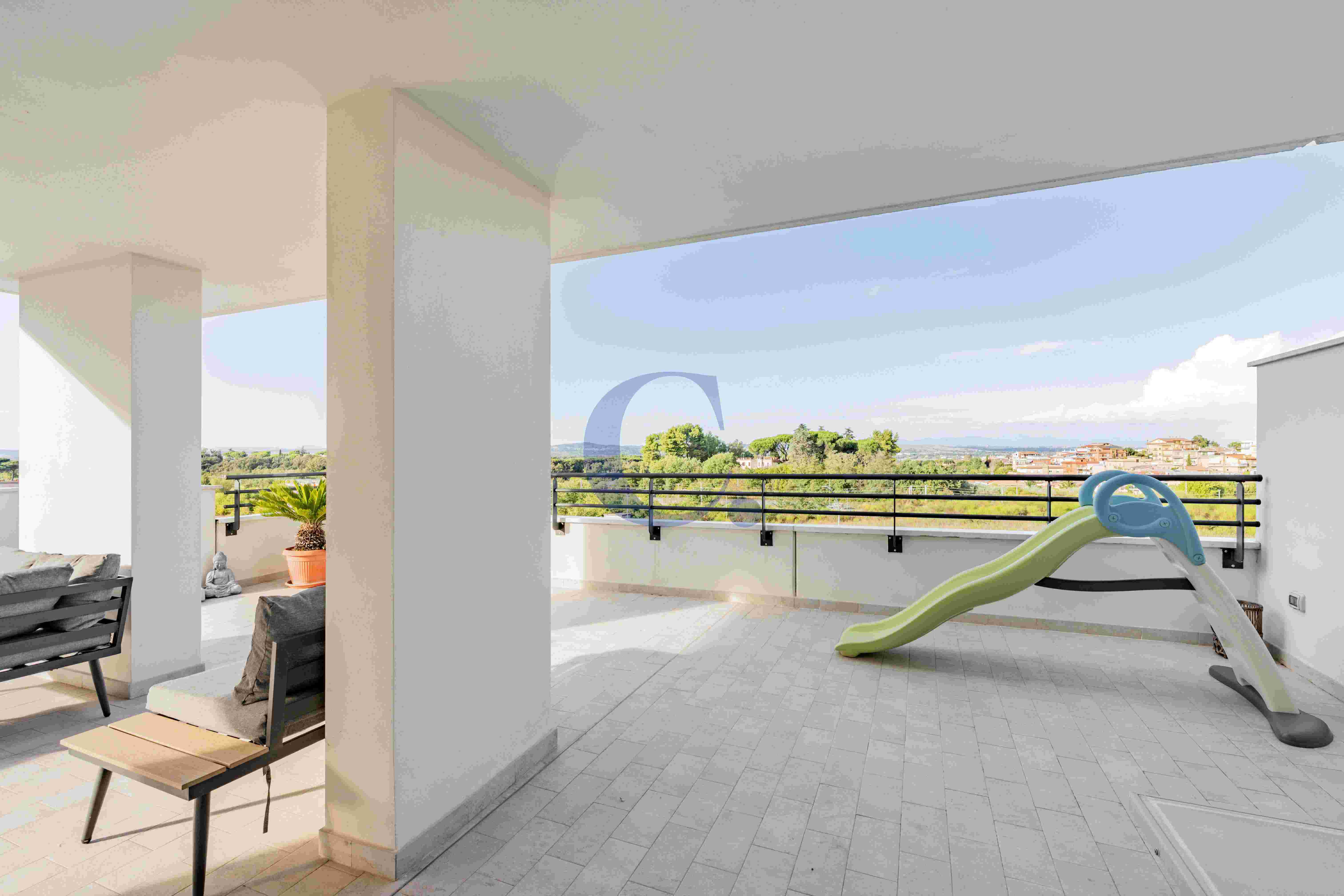 Splendido Attico E Superattico Con Ampi Terrazzi E Box Auto - Immagine 35