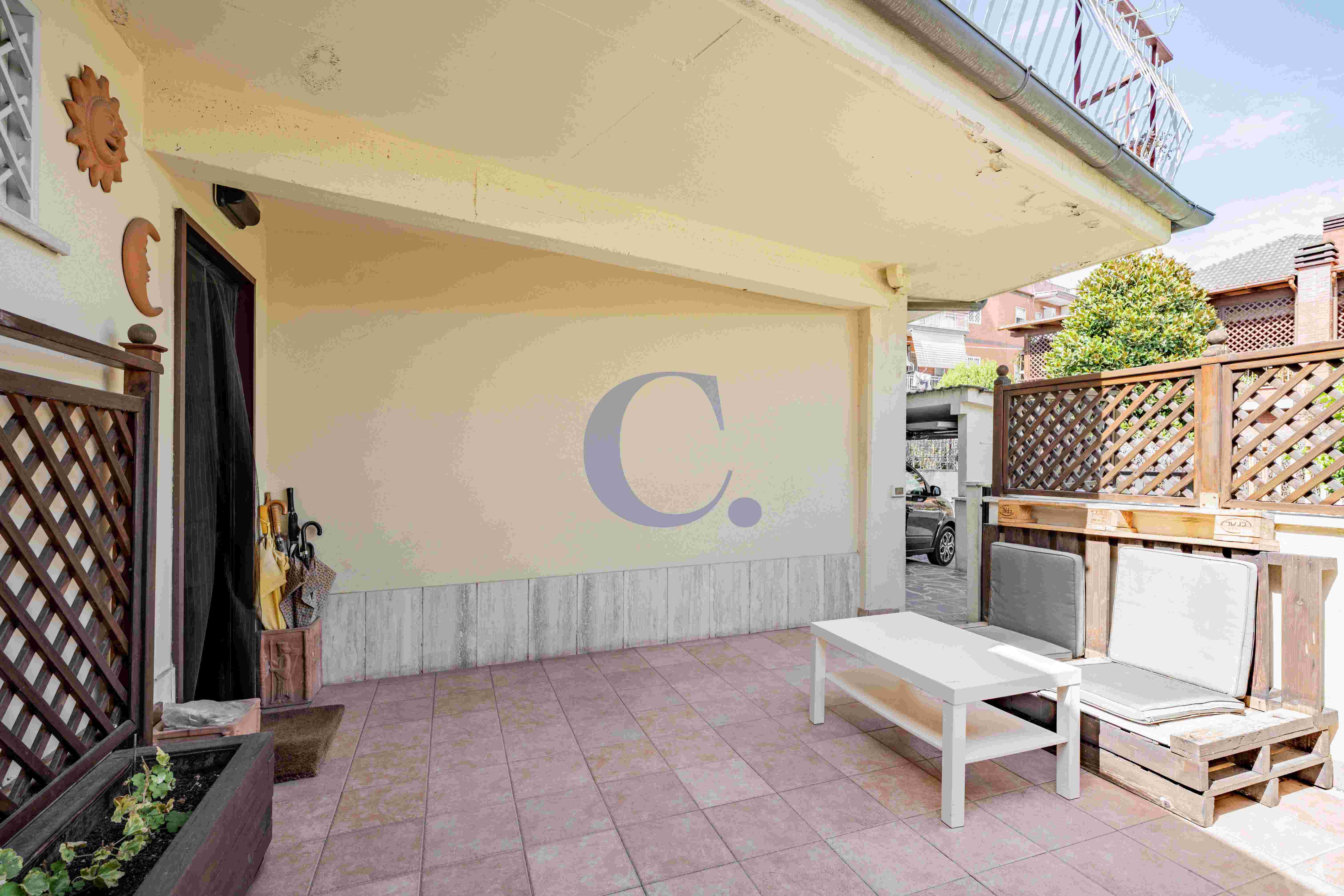 Villa Su Tre Livelli Con Giardino Privato, Doppio Ingresso, Box E Posto Auto – Montespaccato - Immagine 12