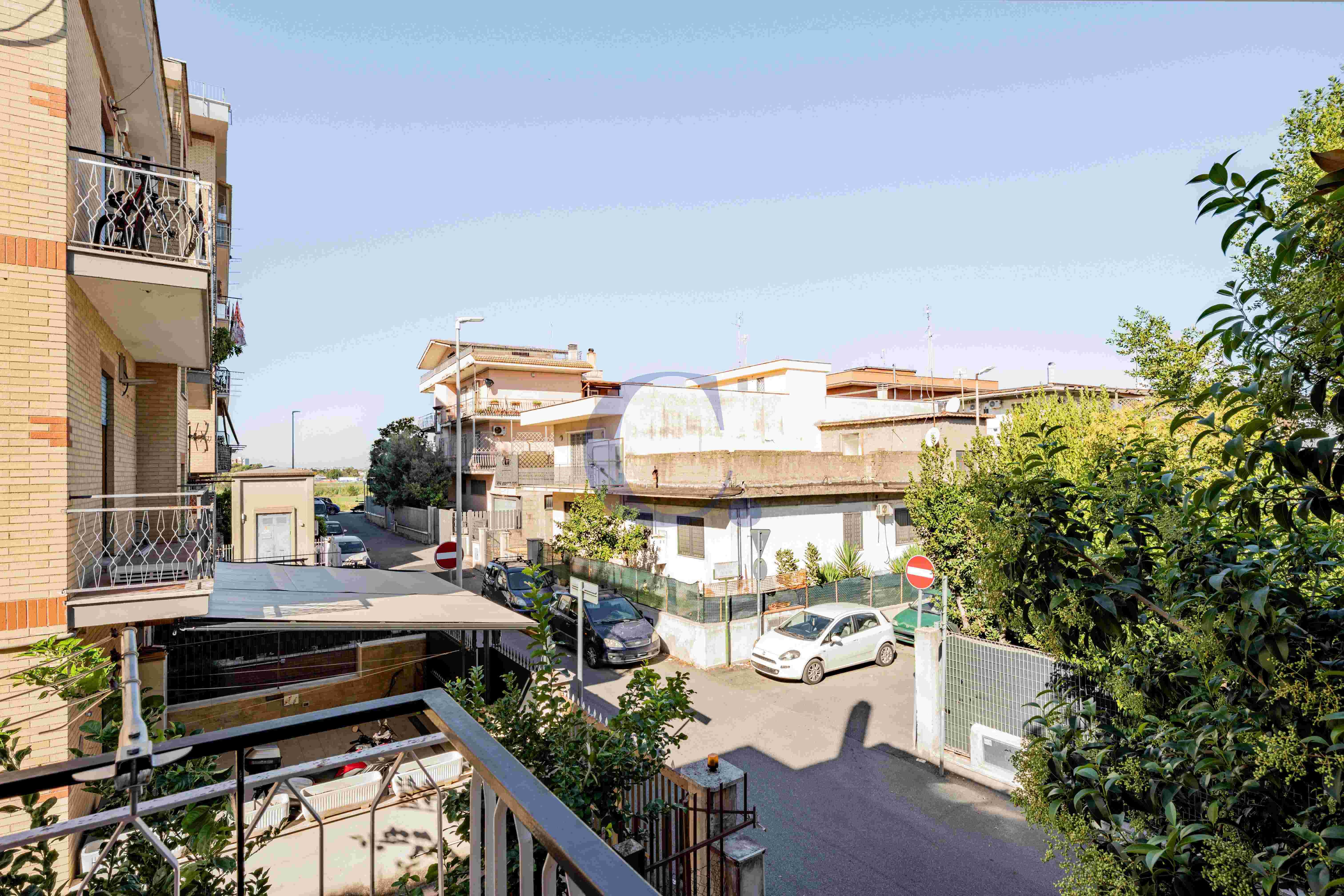 Appartamento Ristrutturato Con Balcone Perimetrale E 2 Camere Matrimoniali – Torre Angela - Immagine 36