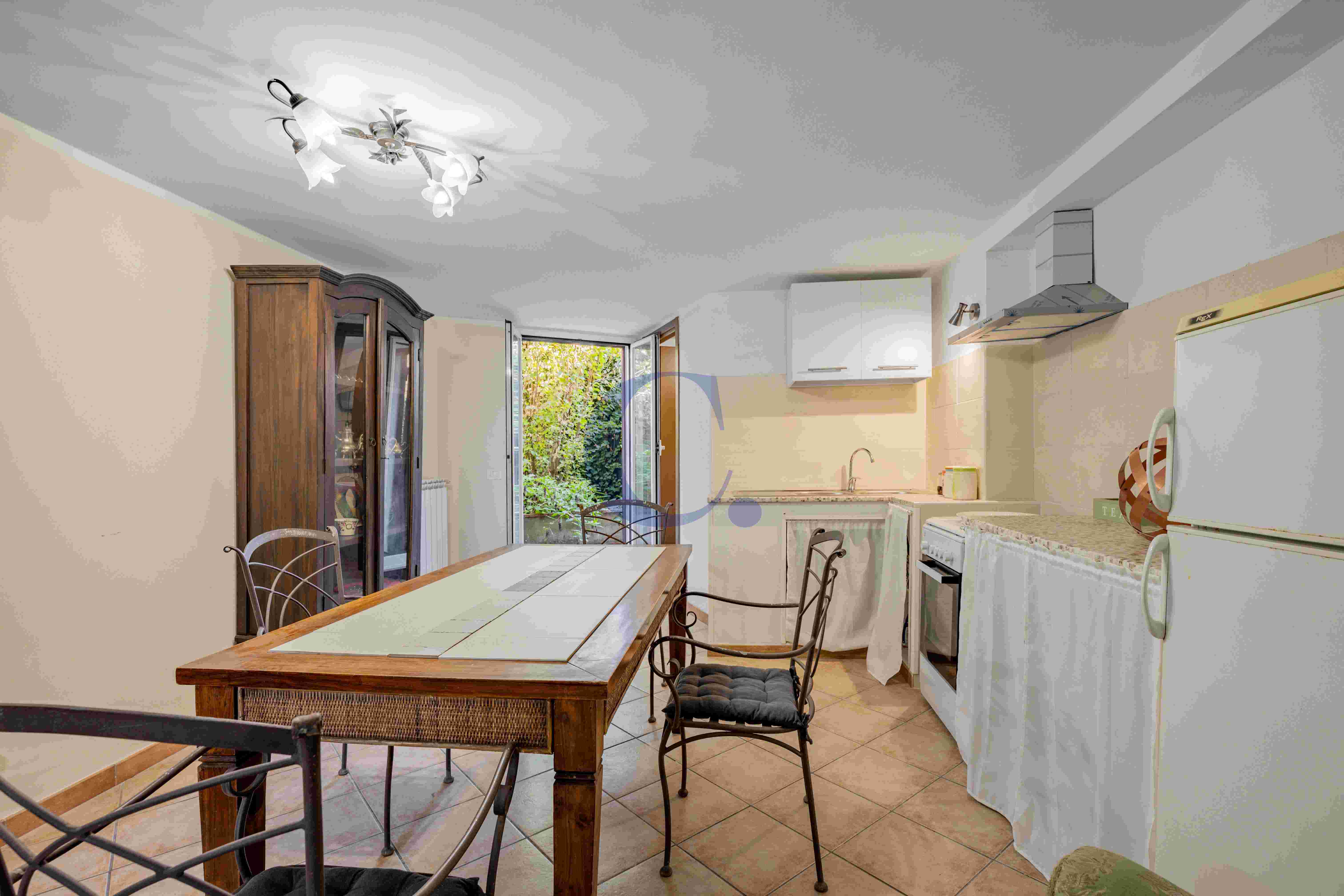 Torre Angela – Trilocale Su Due Livelli Con Terrazza Di 40 Mq E Balcone - Immagine 5