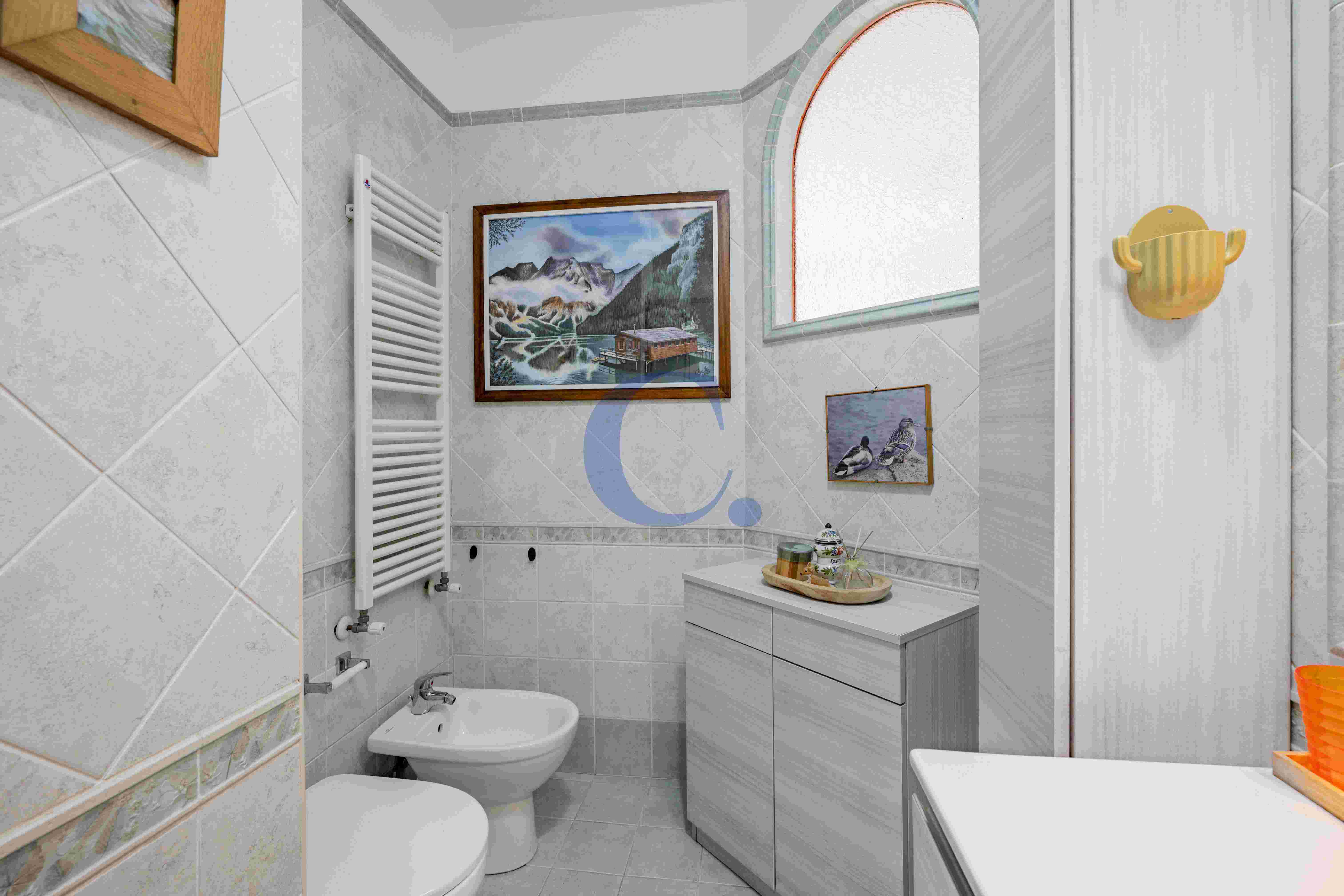 Trilocale Con Cantina E Posto Auto - Immagine 37