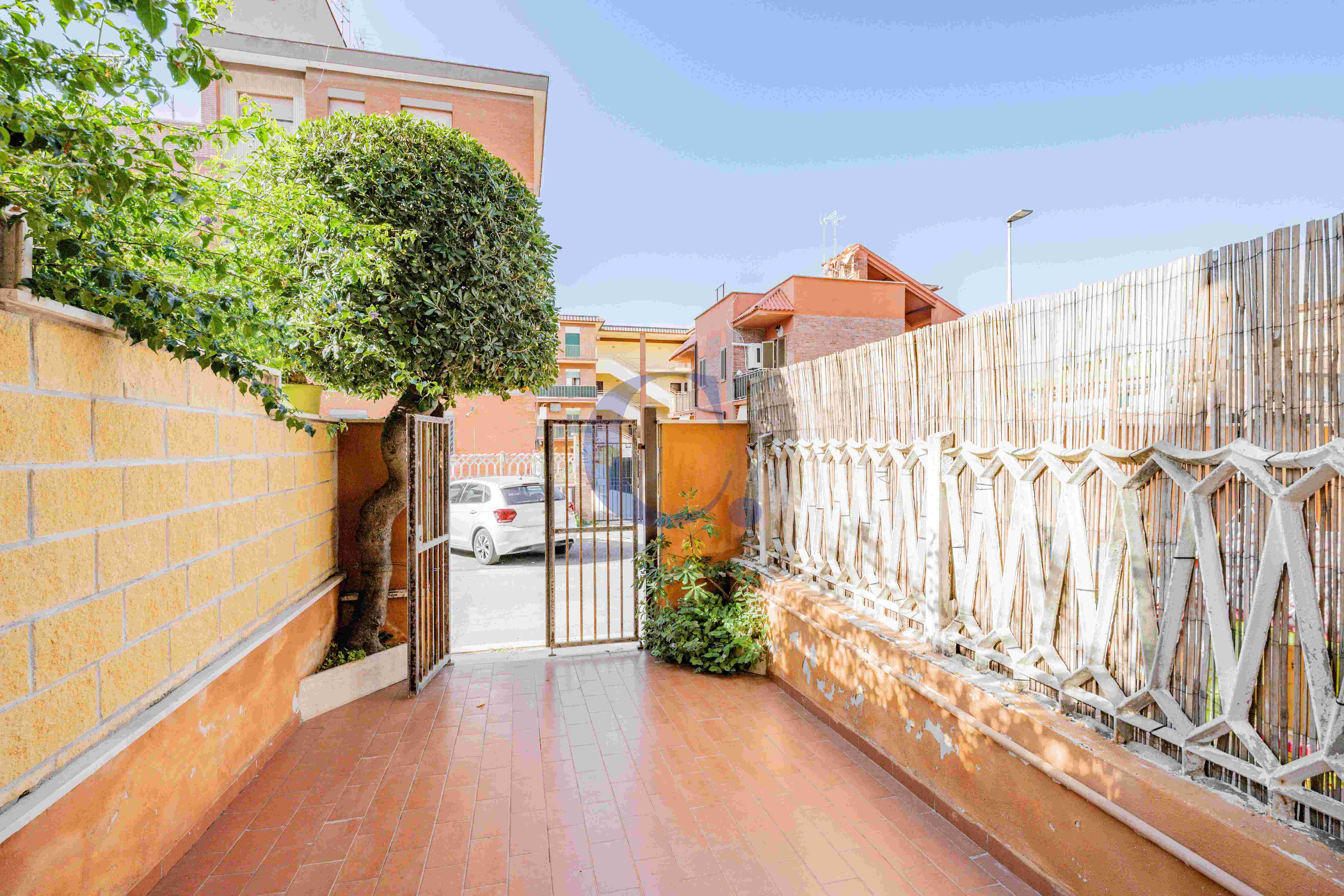 Bilocale Ristrutturato Torvaianica Centro - Immagine 36