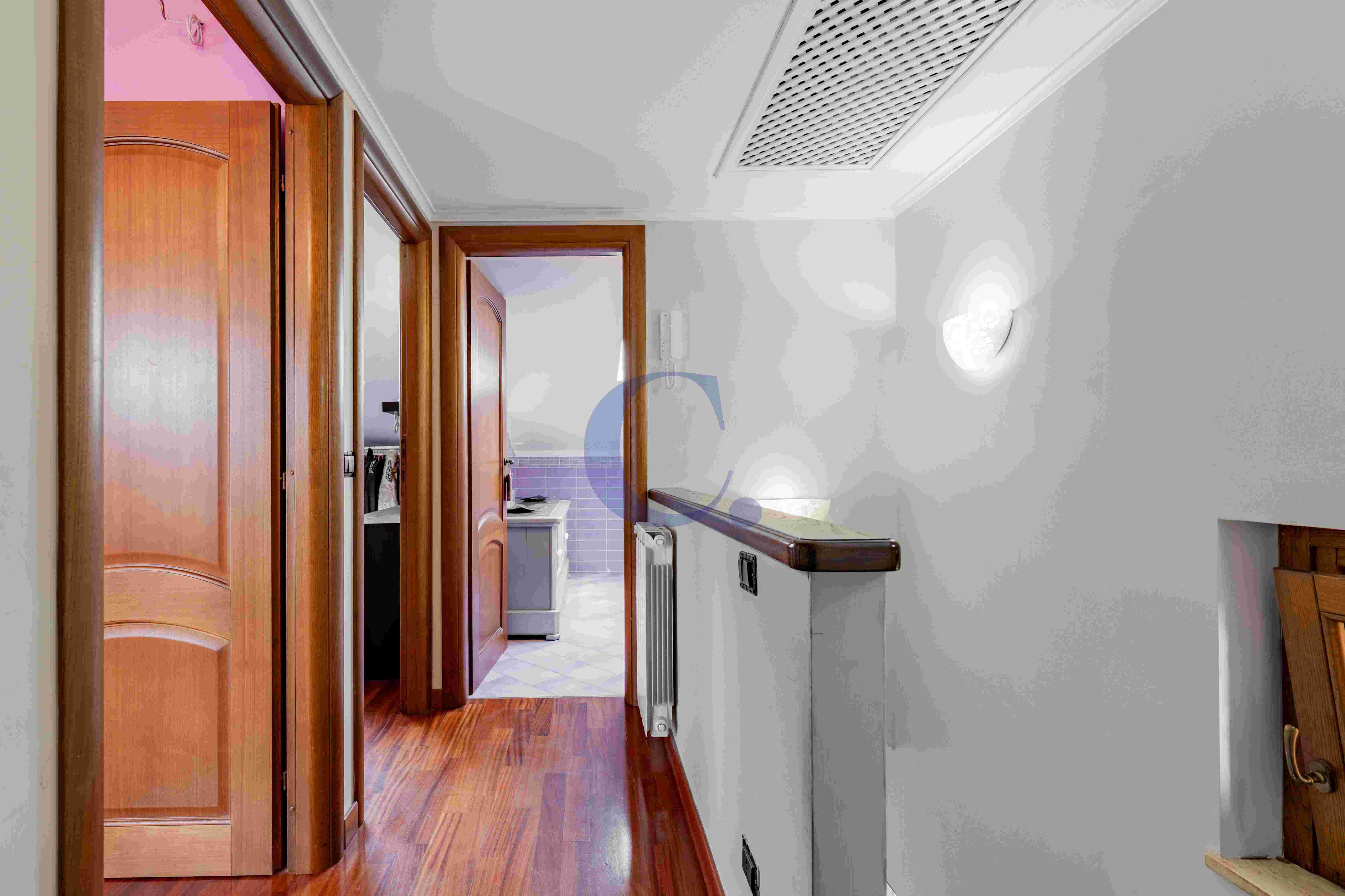Villa Indipendente Con Ampio Giardino, Box Doppio E Dependance - Immagine 52