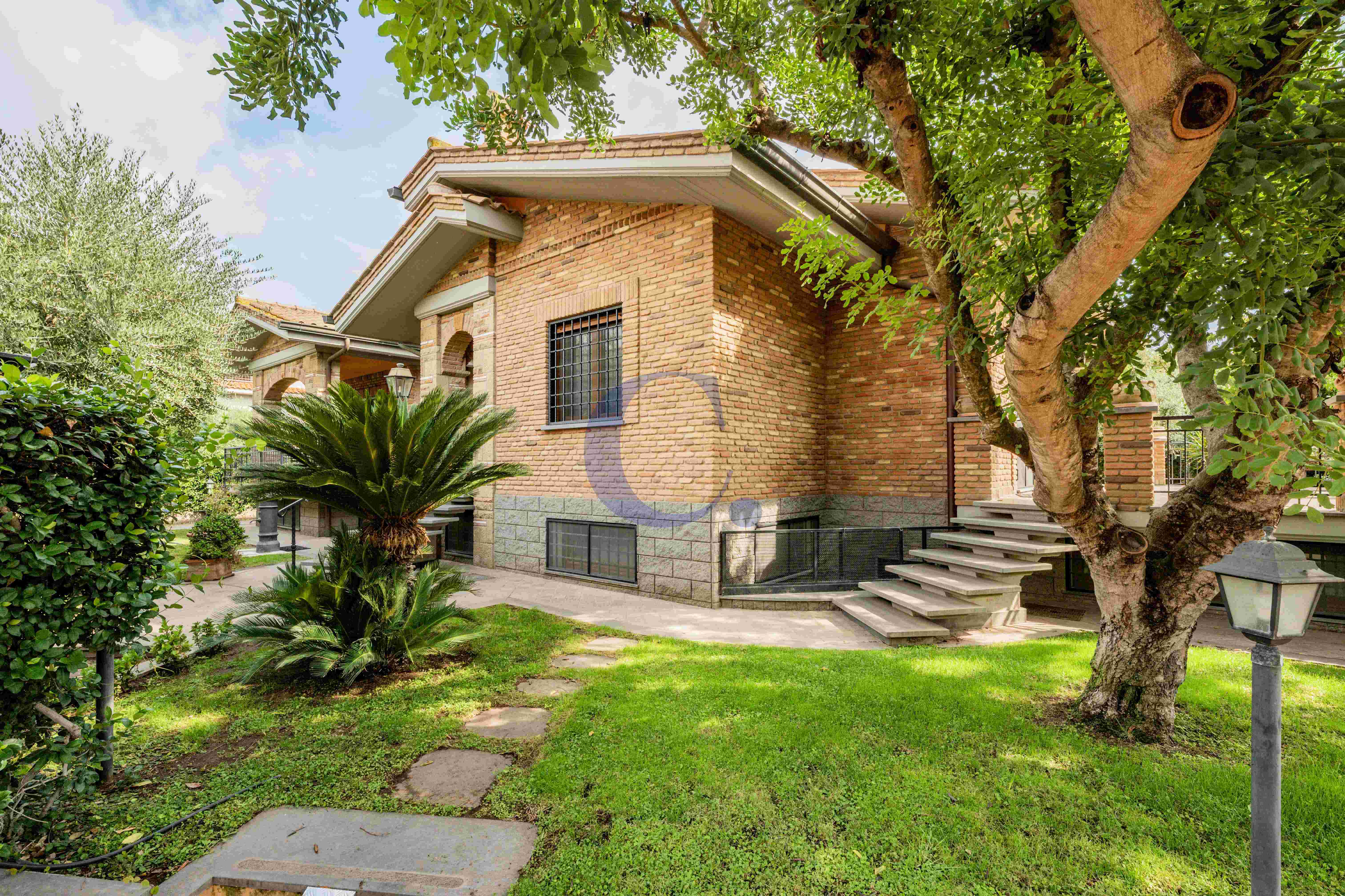 Villa Indipendente Con Ampio Giardino, Box Doppio E Dependance - Immagine 69