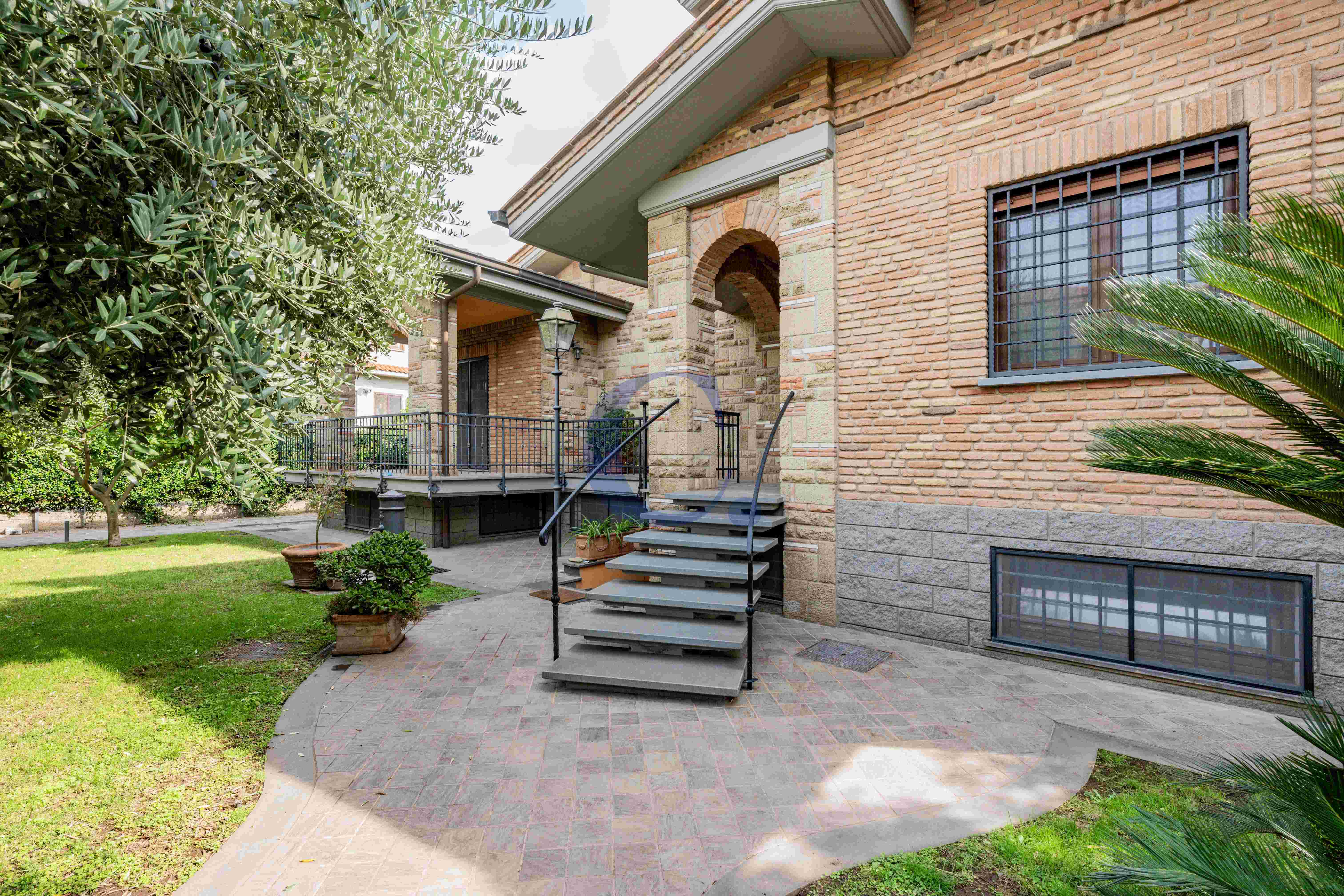 Villa Indipendente Con Ampio Giardino, Box Doppio E Dependance - Immagine 75