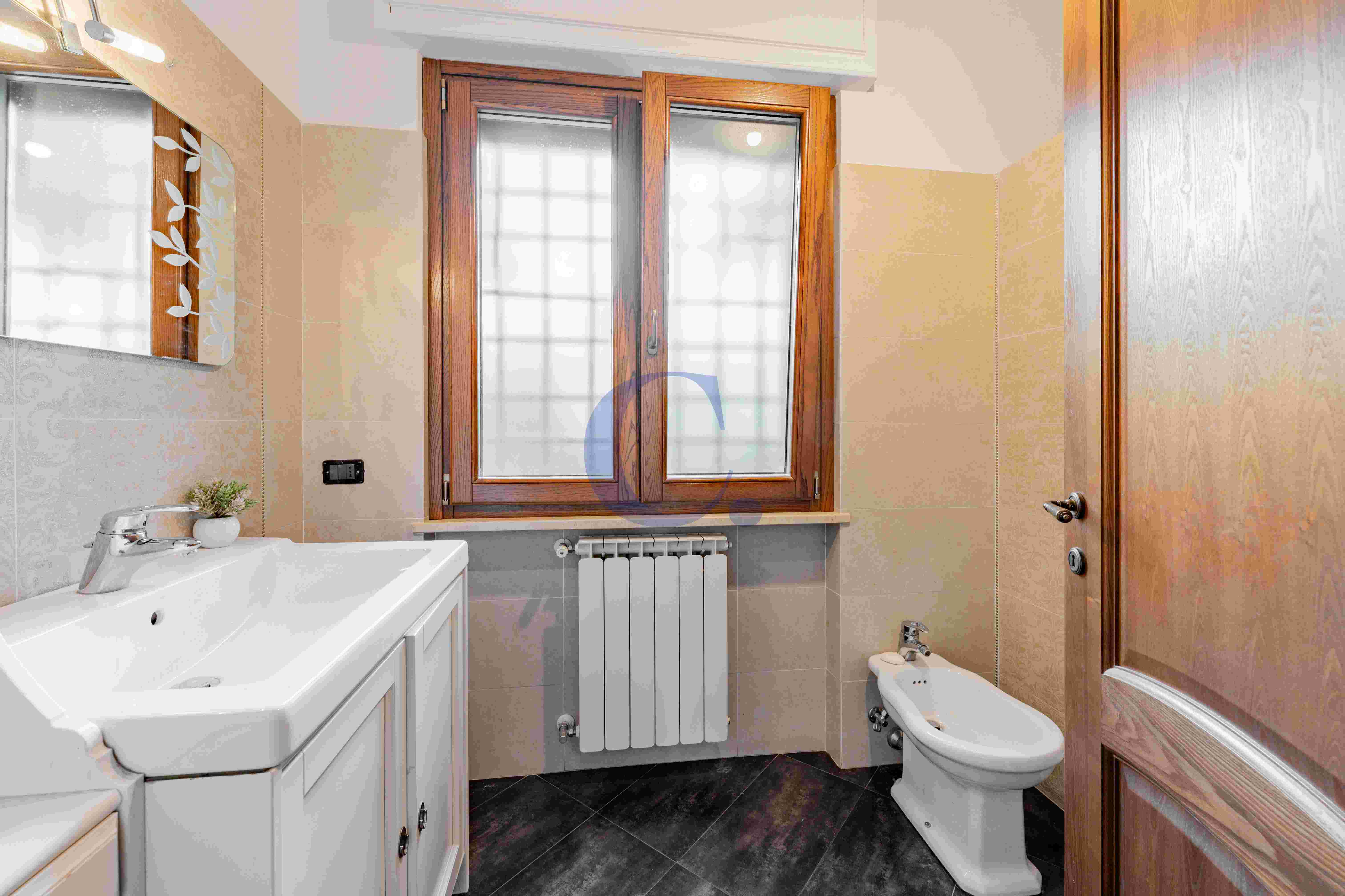 Villa Indipendente Con Ampio Giardino, Box Doppio E Dependance - Immagine 48