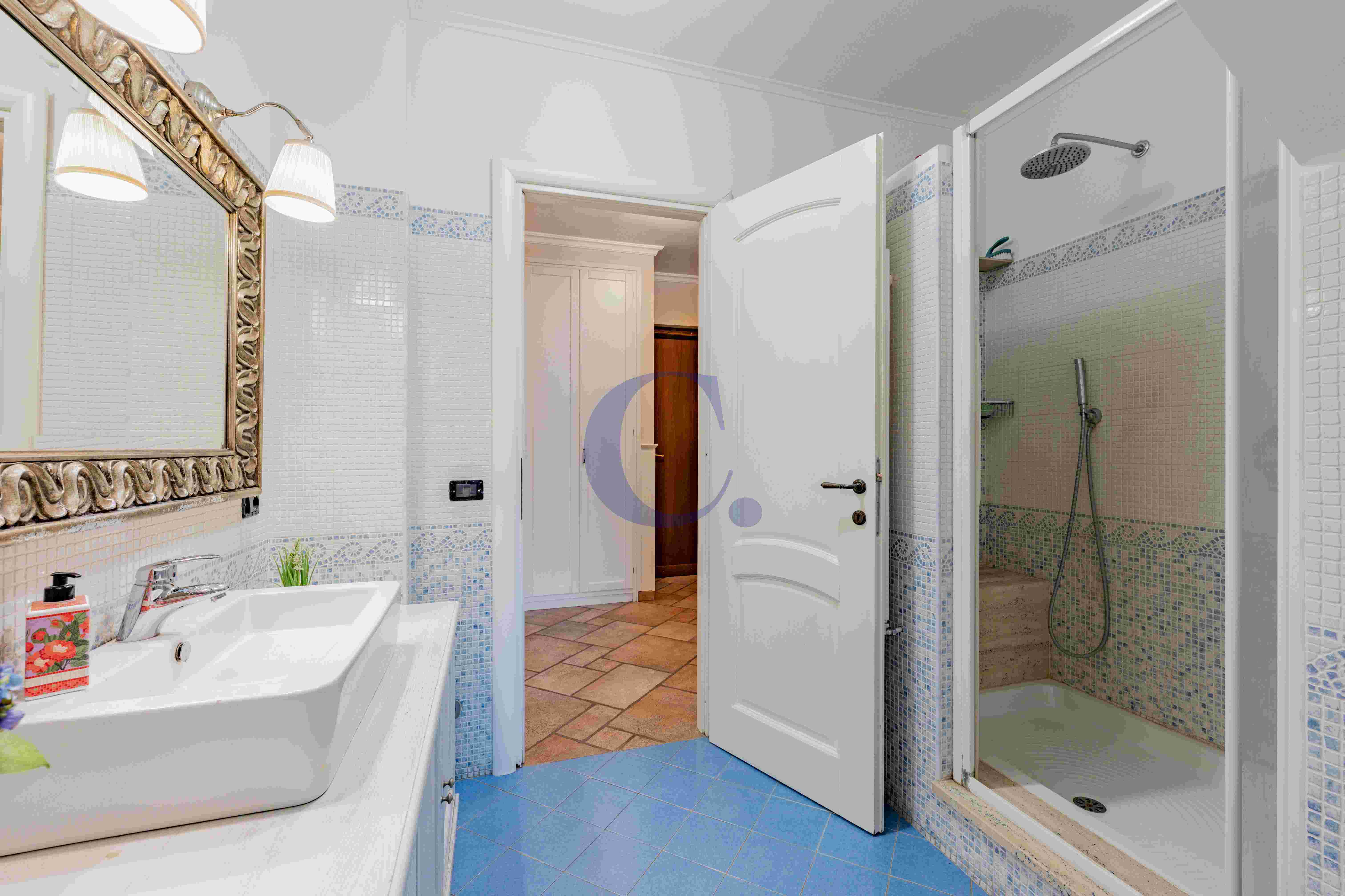 Villa Indipendente Con Ampio Giardino, Box Doppio E Dependance - Immagine 21