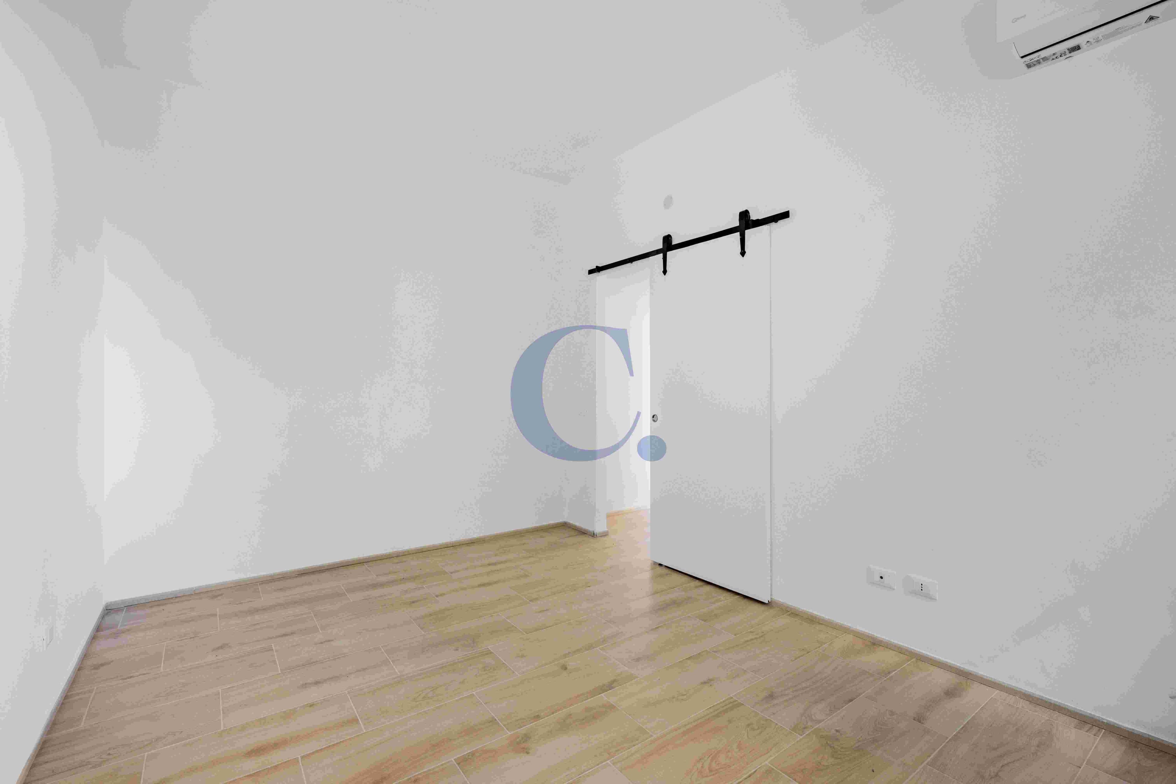 Bilocale Completamente Ristrutturato Zona Cassia - Immagine 18