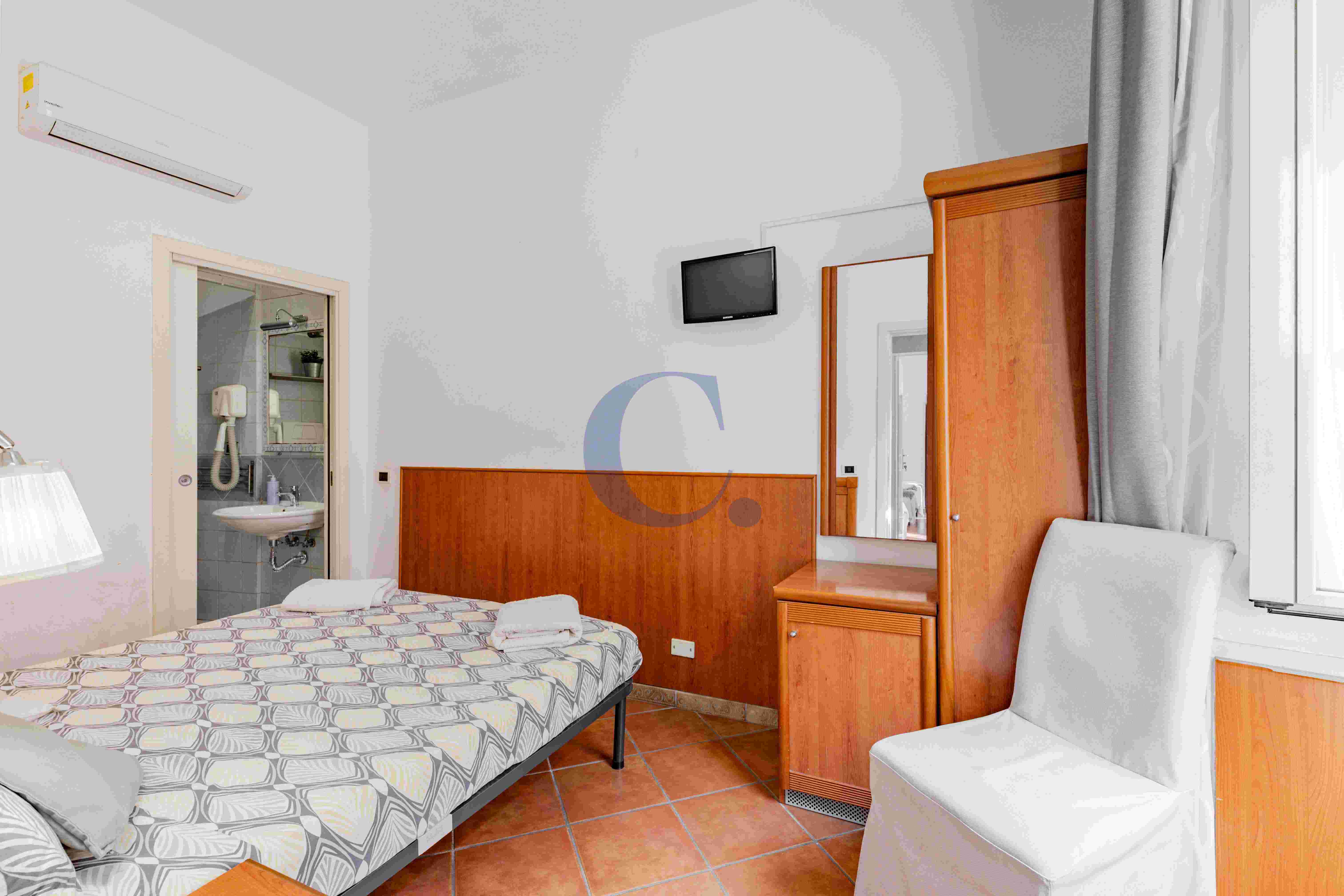 Via Castel Fidardo - Immagine 42