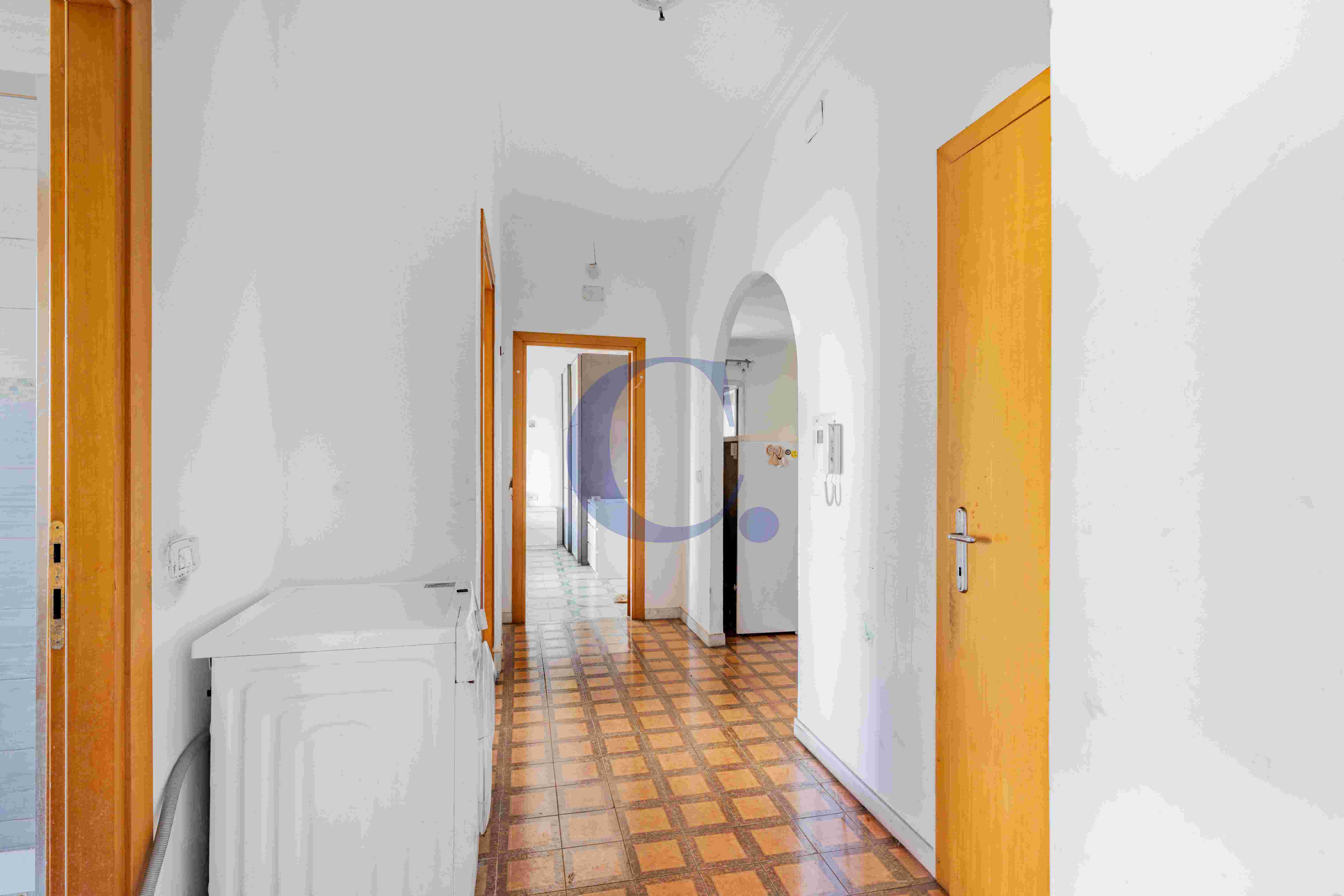Ampio Quadrilocale Con Ascensore Torre Angela - Immagine 11