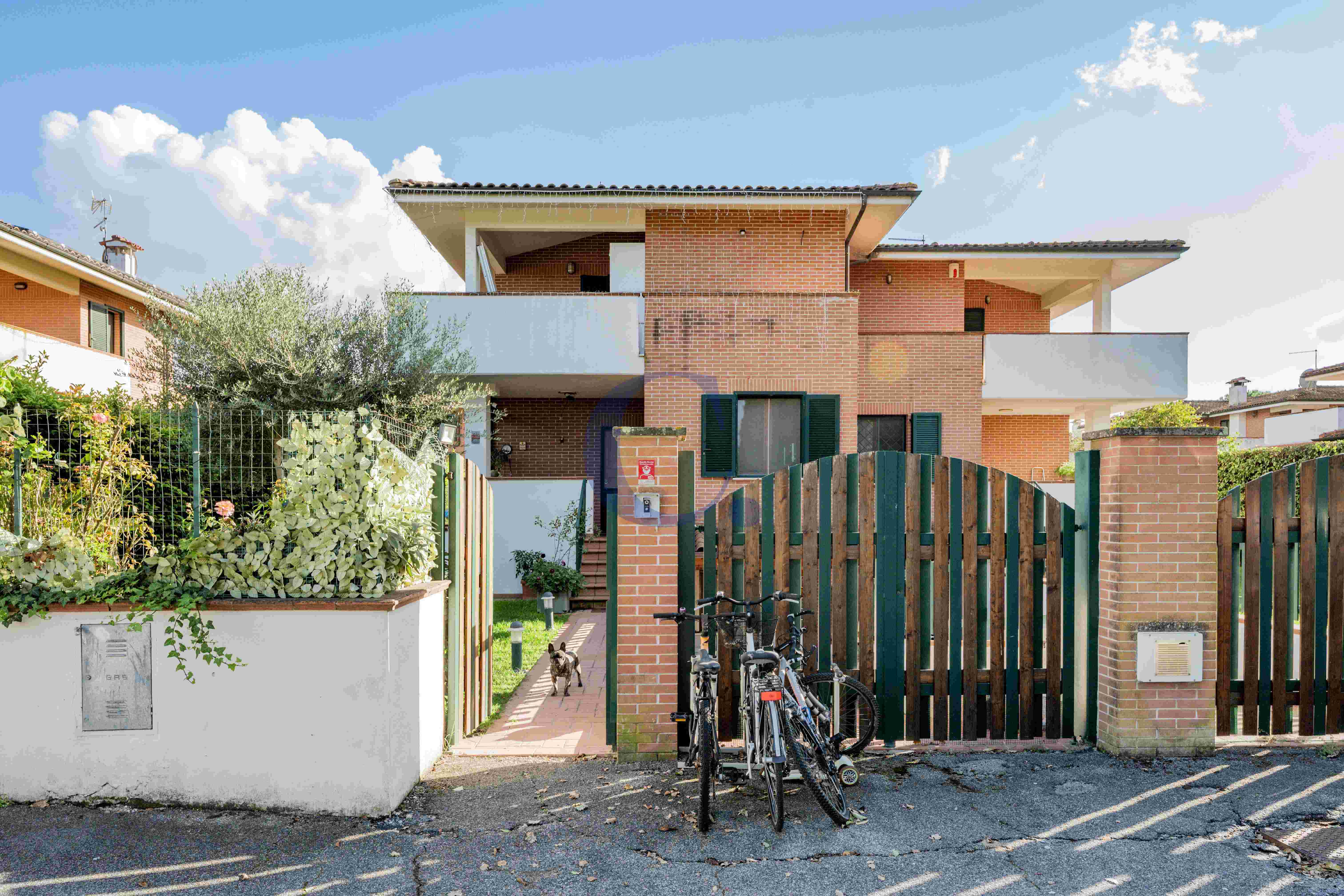 Villa A Schiera Ristrutturata Con Giardino Privato Di 350 Mq In Comprensorio Riservato - Immagine 76
