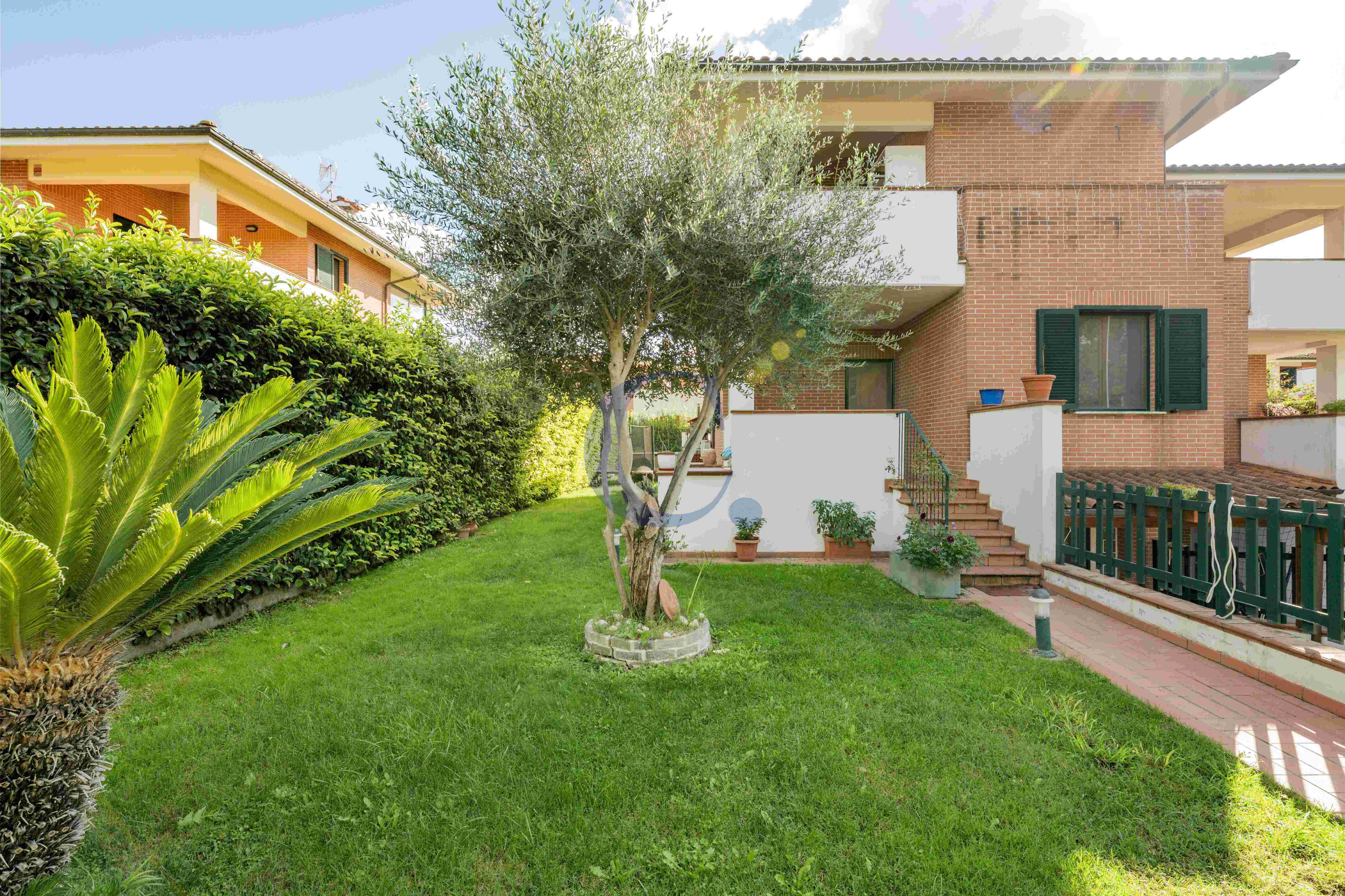Villa A Schiera Ristrutturata Con Giardino Privato Di 350 Mq In Comprensorio Riservato - Immagine 64