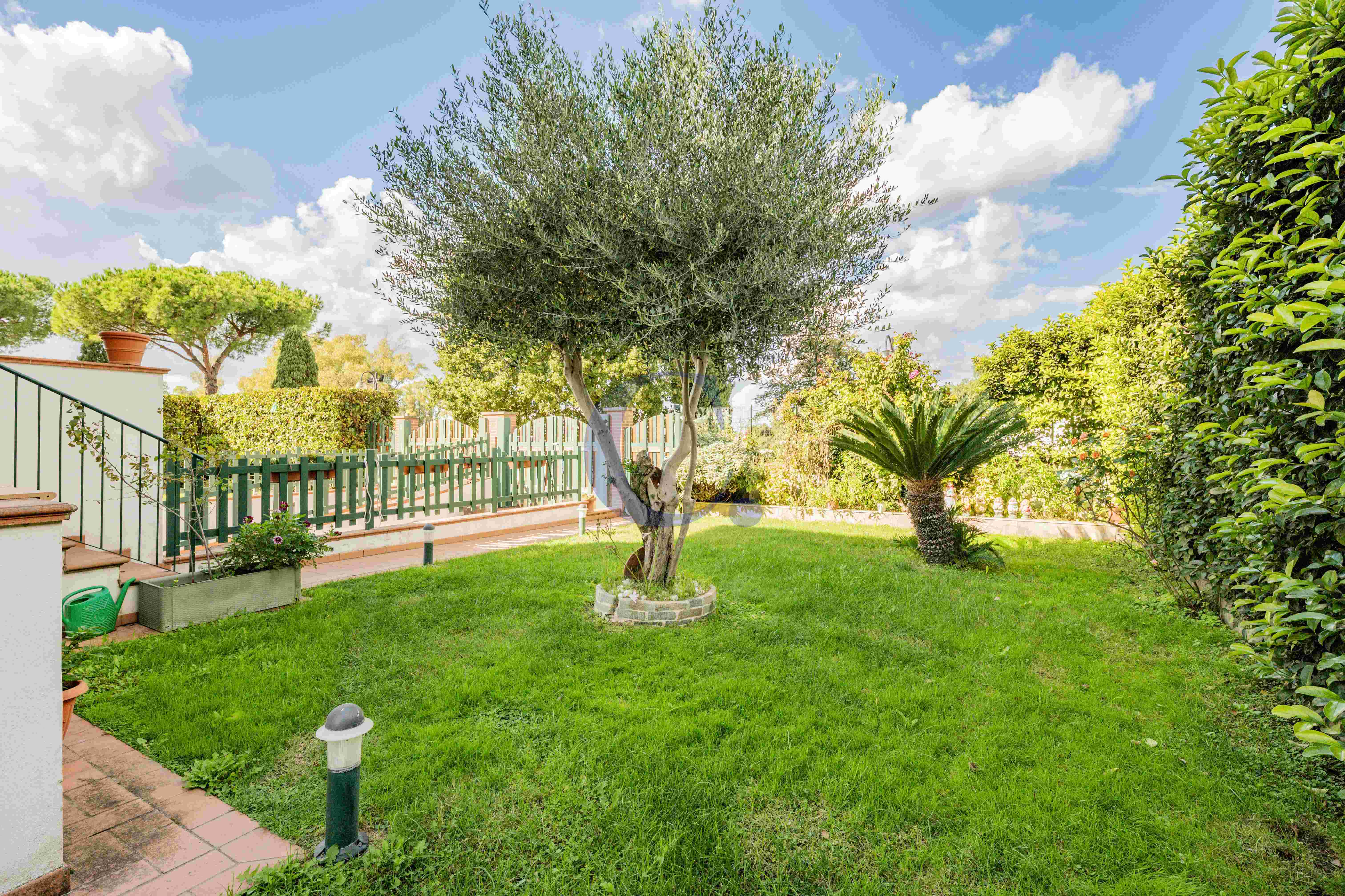Villa A Schiera Ristrutturata Con Giardino Privato Di 350 Mq In Comprensorio Riservato - Immagine 67