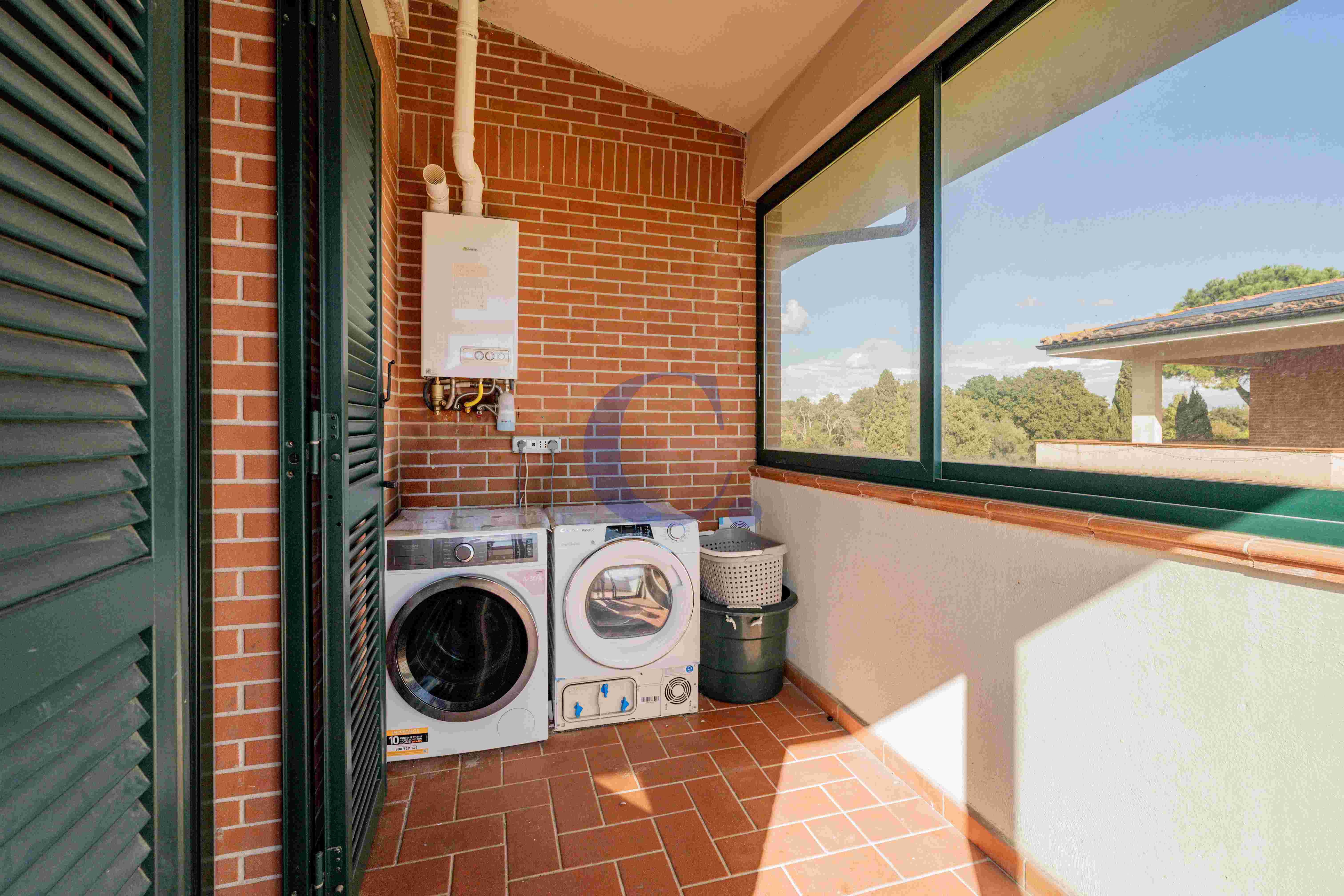 Villa A Schiera Ristrutturata Con Giardino Privato Di 350 Mq In Comprensorio Riservato - Immagine 41
