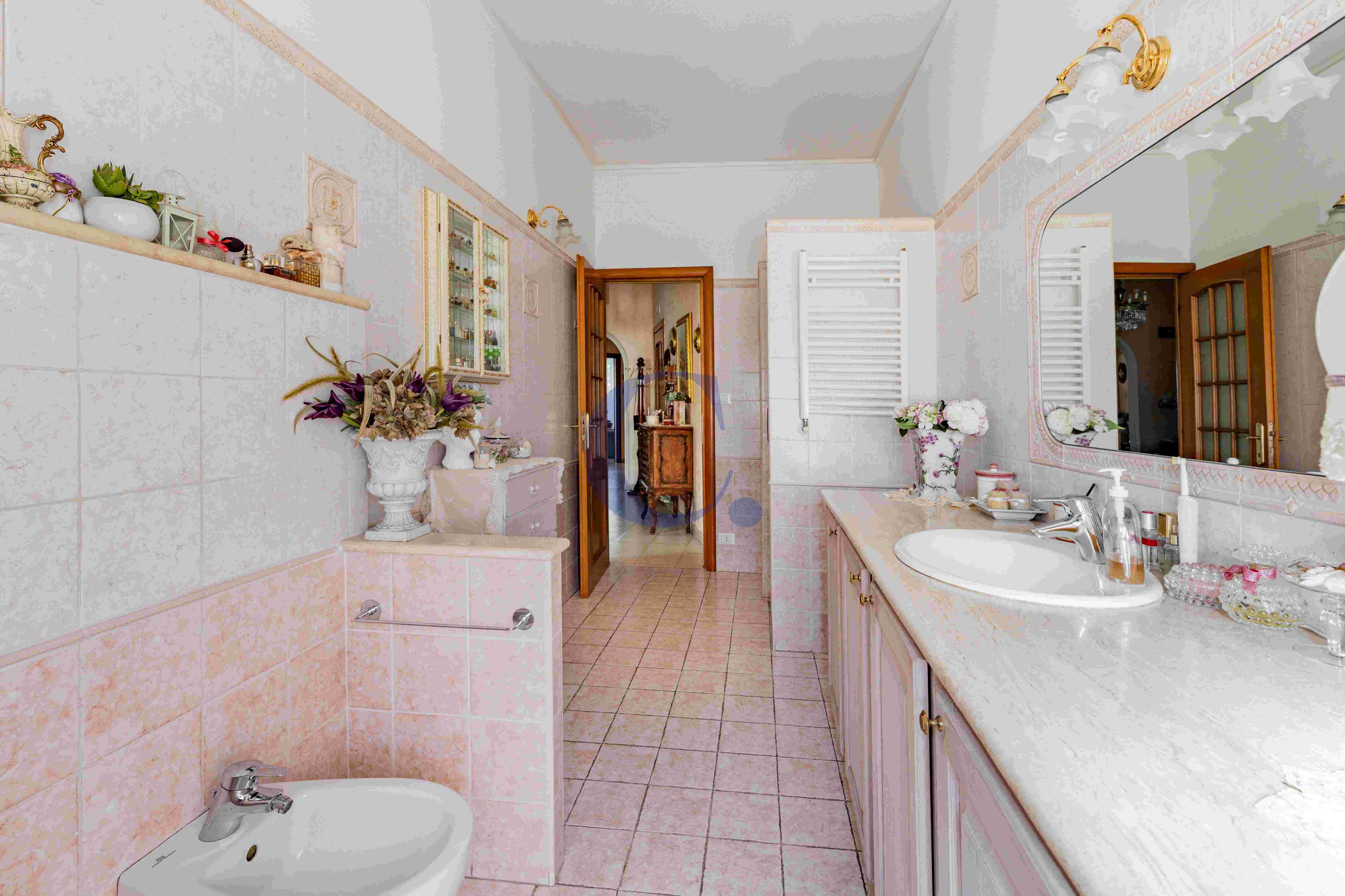 Splendido Appartamento Con Terrazzo Angolare Di 200 Mq - Immagine 29