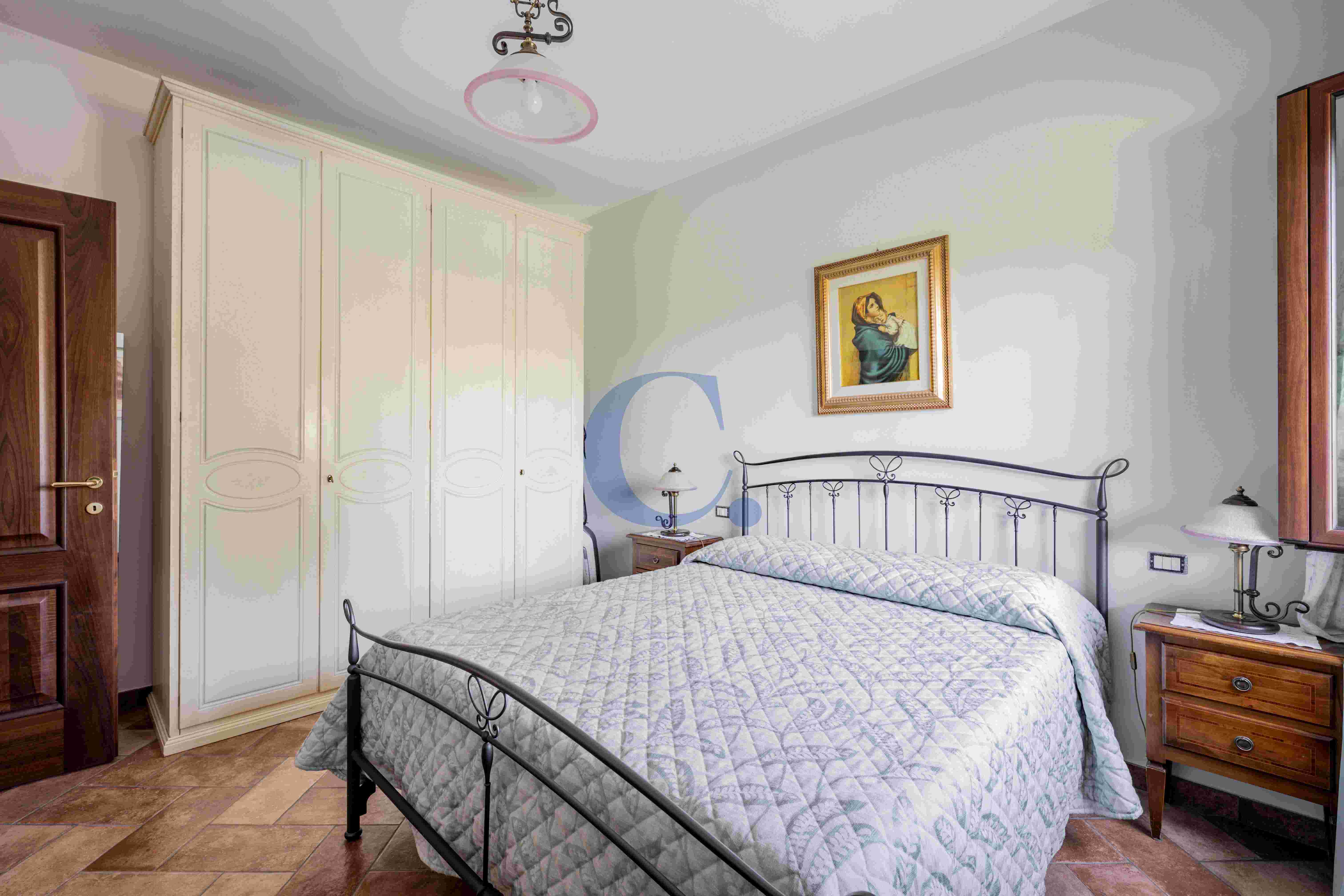 Villa Con Ampio Giardino Privato, Spazi Generosi E Comodi Posti Auto - Immagine 31