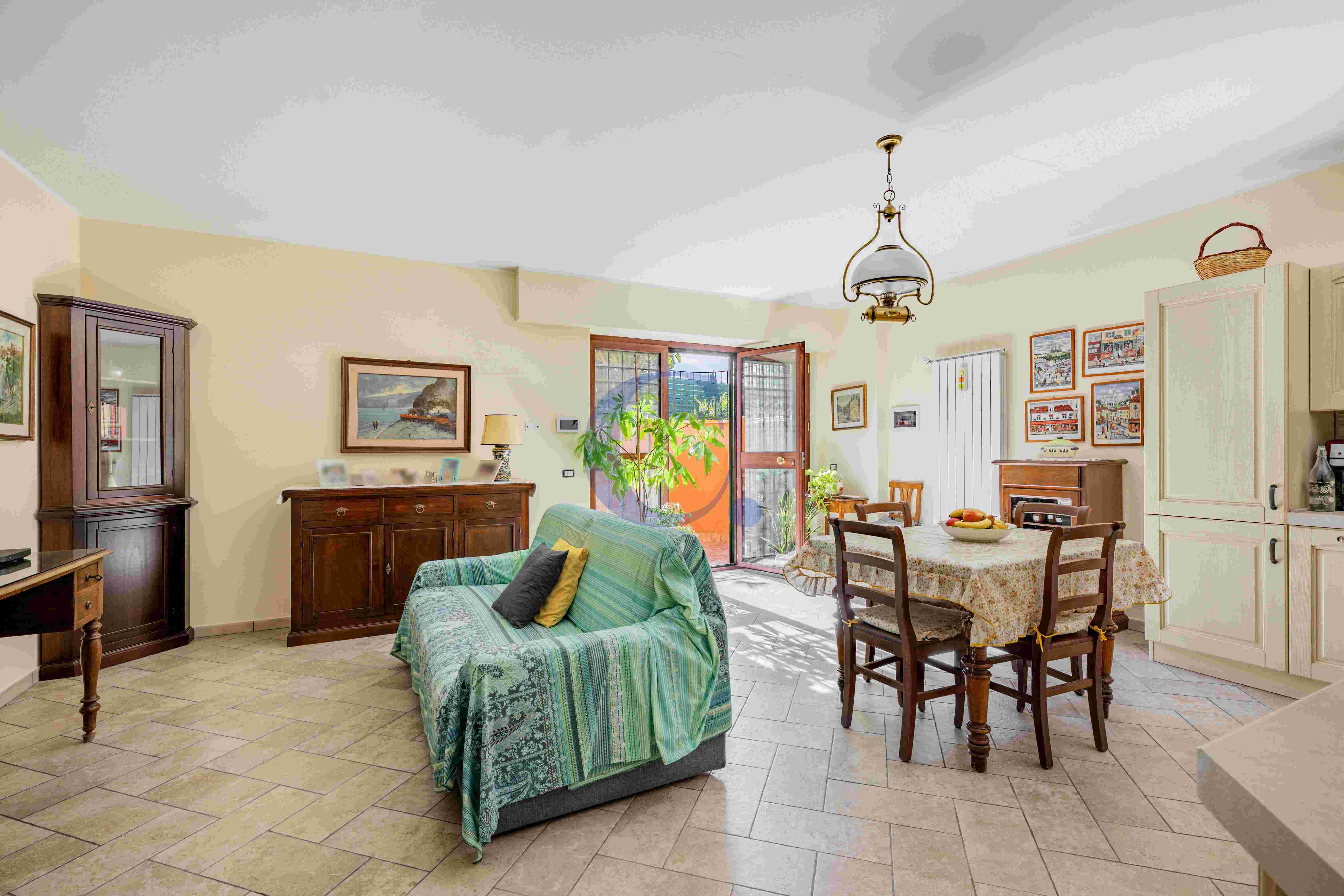Villa Con Ampio Giardino Privato, Spazi Generosi E Comodi Posti Auto - Immagine 36